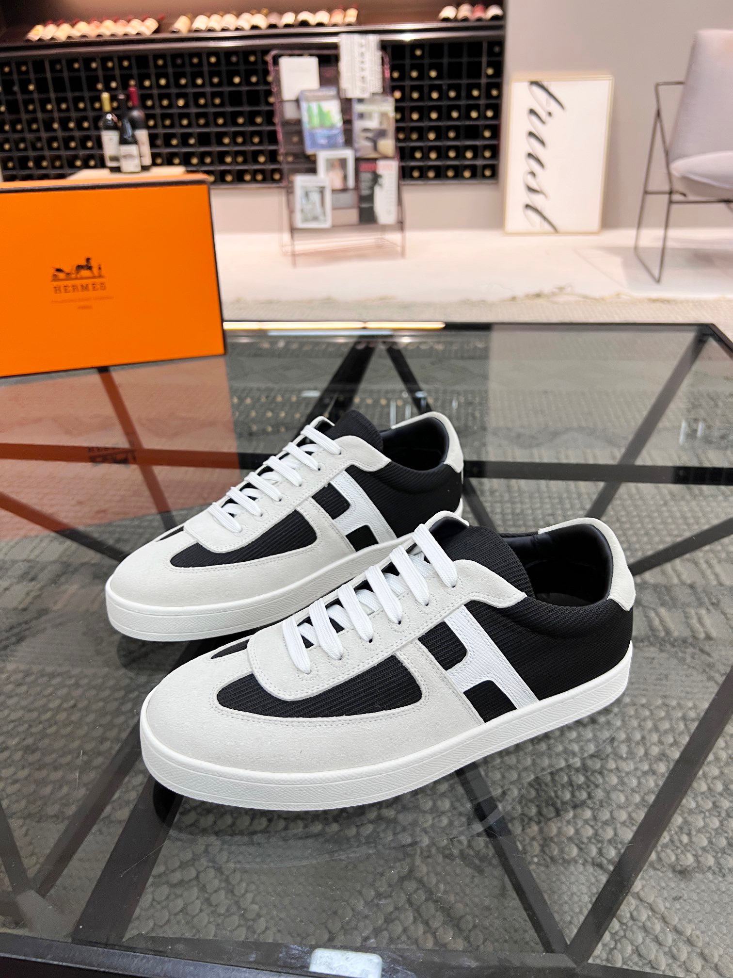 z3673777700021 ddbda352ae48f40bc50be4fb1f368884 - Giày Nam Hermes Siêu Cấp GNGC2675 z3673777700021 ddbda352ae48f40bc50be4fb1f368884 - Giày Nam Hermes Siêu Cấp GNGC2675