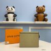z3675387478323 96f1d1d960c05c0a2bf1322279dedd24 100x100 - Ví nam Louis Vuitton Siêu Cấp TXNLV2699