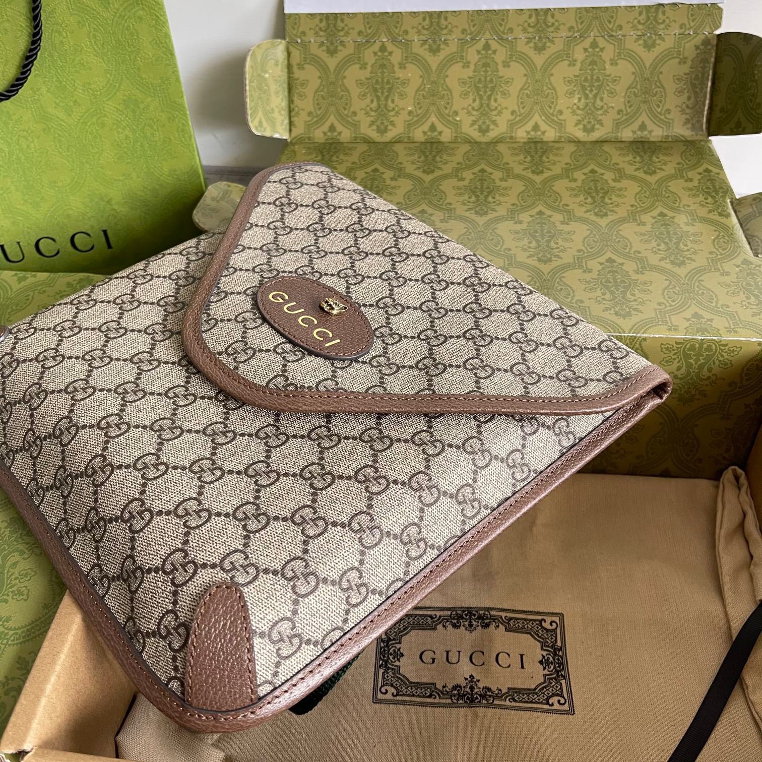 z3690718905294 a2bd455809e22fe7ef9316ae326d15f3 - T&uacute;i x&aacute;ch nam Gucci si&ecirc;u cấp MSSC2691