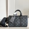 z3720636368136 ada395845a93ac0b041427461f1470a4 100x100 - Túi xách nam Gucci siêu cấp MSSC2693