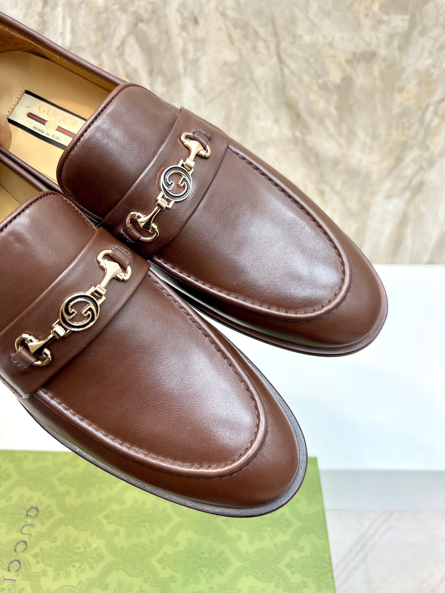 Giày Nam Gucci Siêu Cấp GNGC2722 z3738431464087 f5b6968c5d711539f3e4fa92e0cb0b2a 510x680 - Giày Nam Gucci Siêu Cấp GNGC2722