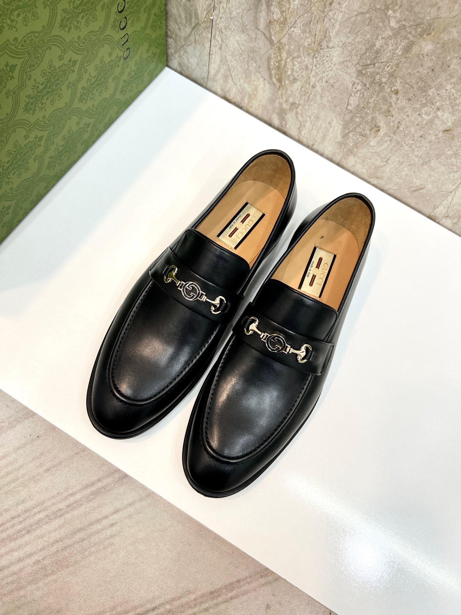 z3738431772766 e2ca63b7b040069c9ab79a4e7a2350d2 - Gi&agrave;y Nam Gucci Si&ecirc;u Cấp GNGC2723