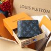z3744487753841 580bcceb87a5f8472624905386a7ee1a 100x100 - Ví nam Louis Vuitton Siêu Cấp TXNLV2727