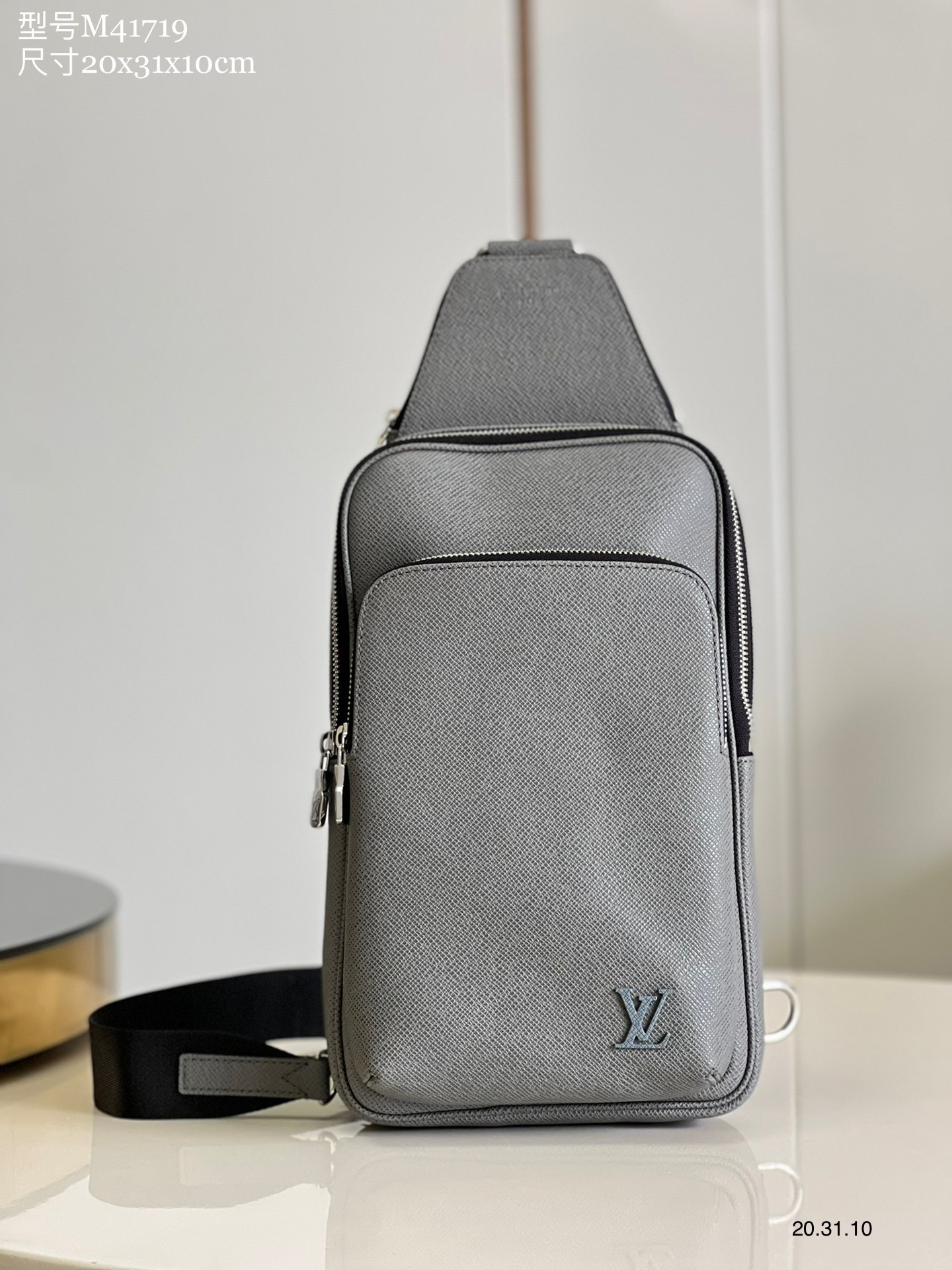 z3759690754959 239eb4c4a68cb69db10fe894f8b59303 - Túi xách nam Louis Vuitton Siêu Cấp TXNLV2740 z3759690754959 239eb4c4a68cb69db10fe894f8b59303 - Túi xách nam Louis Vuitton Siêu Cấp TXNLV2740