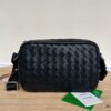 z3765021660202 051df848ab715c8de62e320ef69fb264 100x100 - Túi xách nam Bottega Veneta Siêu Cấp TXNSC2752
