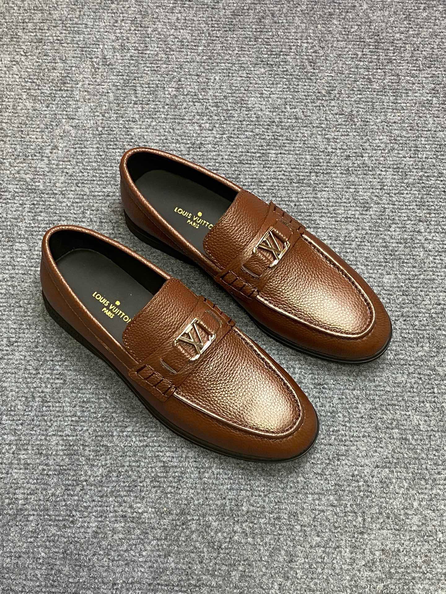 Giày Nam Louis Vuitton Siêu Cấp GNLV2766 z3781416241232 4ba1c10c280b19c2179da3a980f325e8 510x680 - Giày Nam Louis Vuitton Siêu Cấp GNLV2766