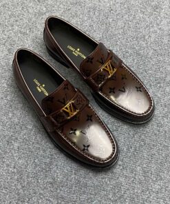 Giày Nam Louis Vuitton Siêu Cấp GNLV2788 z3811398063189 785db110d2b03d348f8f2d6571147feb 247x296 - Giày Nam Louis Vuitton Siêu Cấp GNLV2788