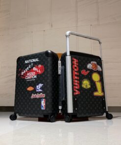 Vali Louis Vuitton siêu cấp VLLV2847 z3848569023286 5b0c5c3f00516c83b258607565424bc3 247x296 - Vali Louis Vuitton siêu cấp VLLV2847
