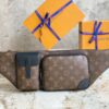 z3874729354947 28a033b890d3a91f8d19e7a3924e961b 100x100 - Túi xách nam Bottega Veneta Siêu Cấp TXNSC2889