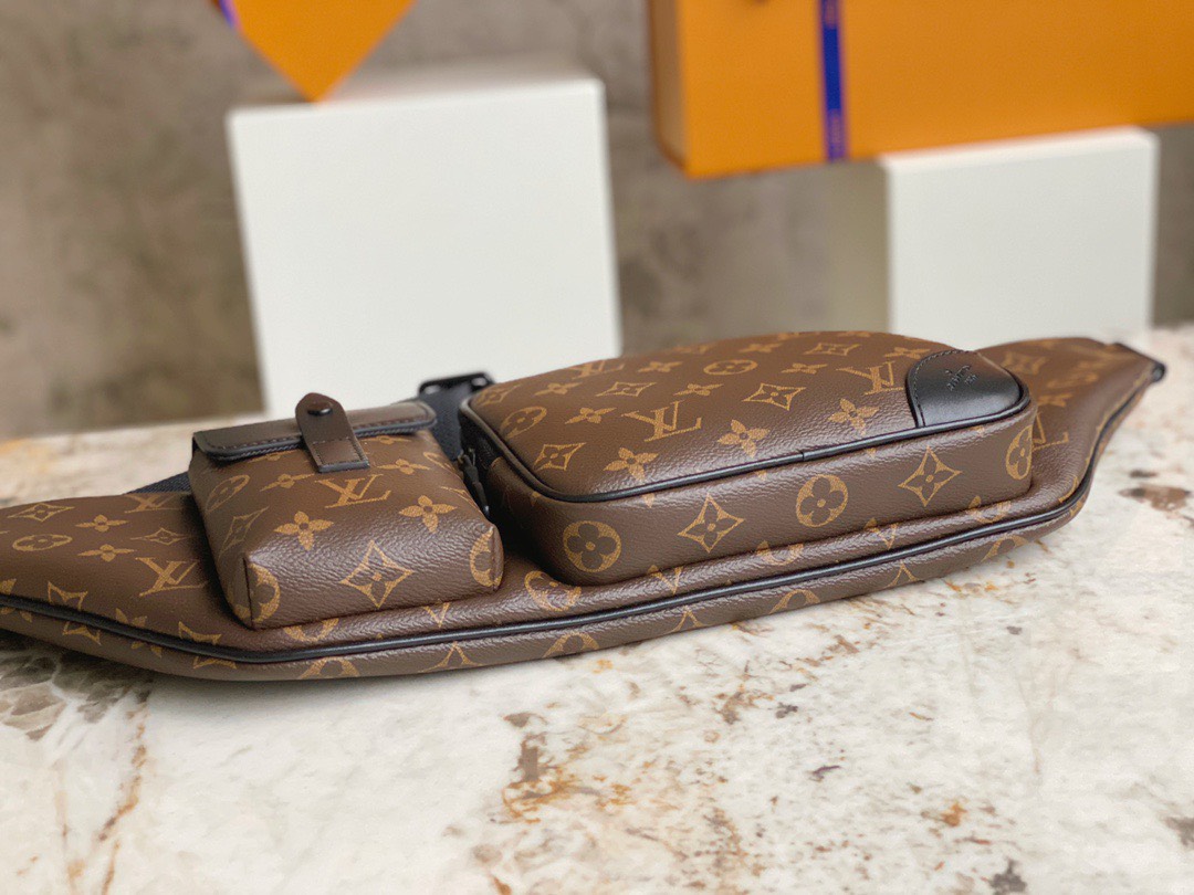 z3874729367350 deadca7ab70cda8e383bfd09ecccb21a - T&uacute;i x&aacute;ch nam Louis Vuitton Si&ecirc;u Cấp TXNLV2873