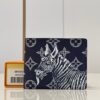 z3925247080515 af44aae3da8c836dc877208f9edbd20b 100x100 - Ví nam Louis Vuitton Siêu Cấp TXNLV2912