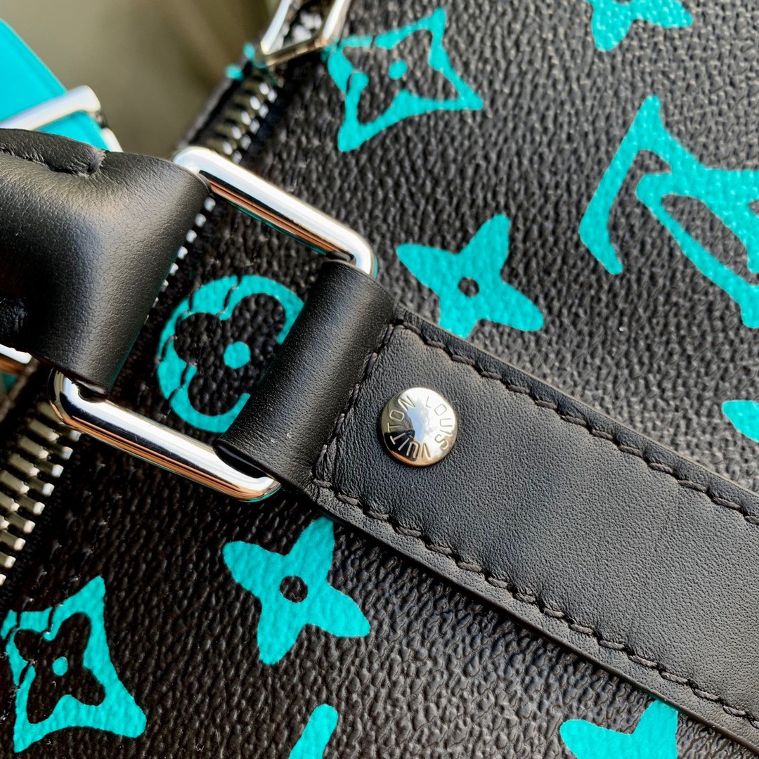 z4073201948661 7a9f03de176c9ece77f3763c1e829520 - T&uacute;i x&aacute;ch nam Louis Vuitton Si&ecirc;u Cấp TXNLV3000