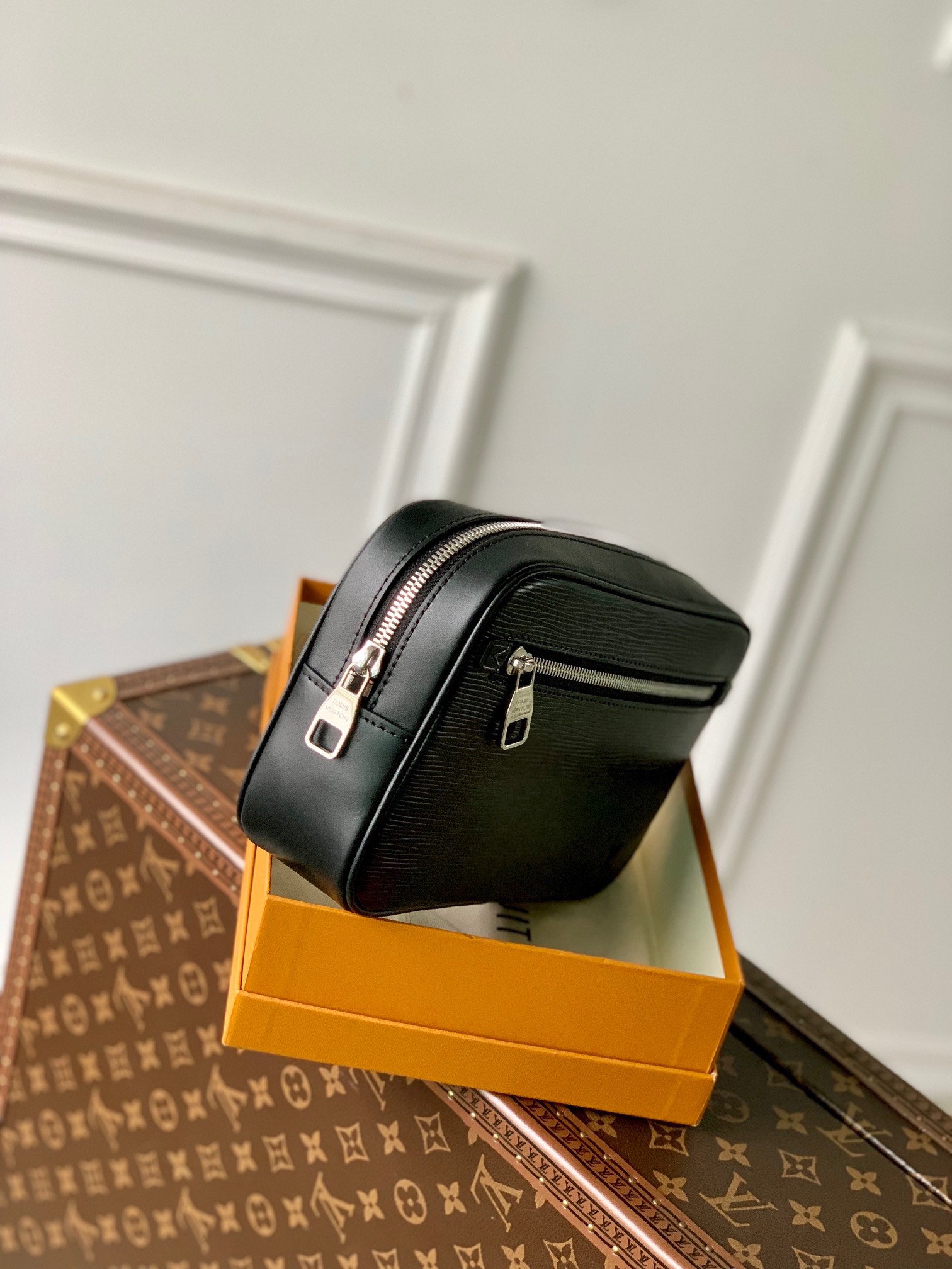 z4110895206059 198e0f55d8ece2ba7fc21b0907c76cb3 - Ví nam Louis Vuitton Siêu Cấp TXNLV3026 z4110895206059 198e0f55d8ece2ba7fc21b0907c76cb3 - Ví nam Louis Vuitton Siêu Cấp TXNLV3026