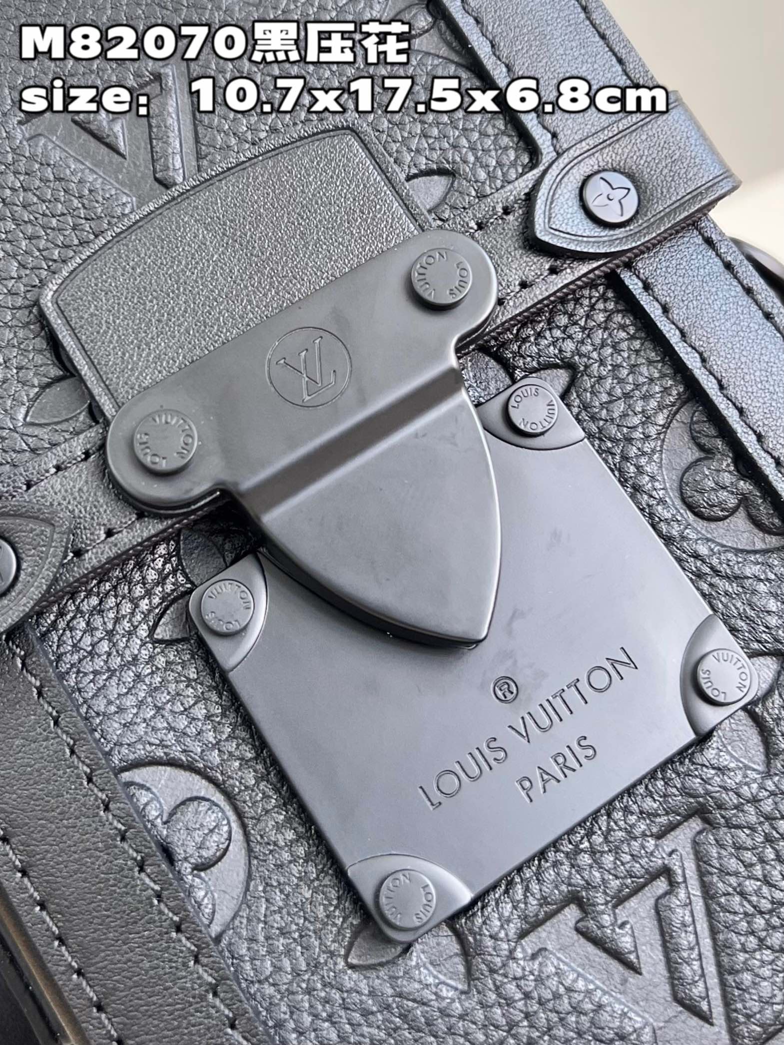 z4152602610654 520d2b1477b486f252f05420700f0912 - Túi xách nam Louis Vuitton Siêu Cấp TXNLV3050 z4152602610654 520d2b1477b486f252f05420700f0912 - Túi xách nam Louis Vuitton Siêu Cấp TXNLV3050