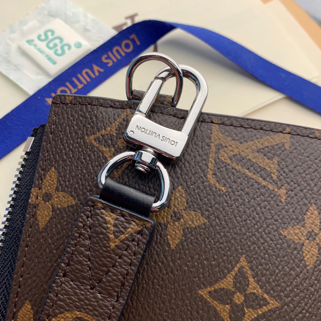 z4201806761615 fe27f97555248b42ad431eaed6e03c2d - V&iacute; nam Louis Vuitton Si&ecirc;u Cấp TXNLV3092