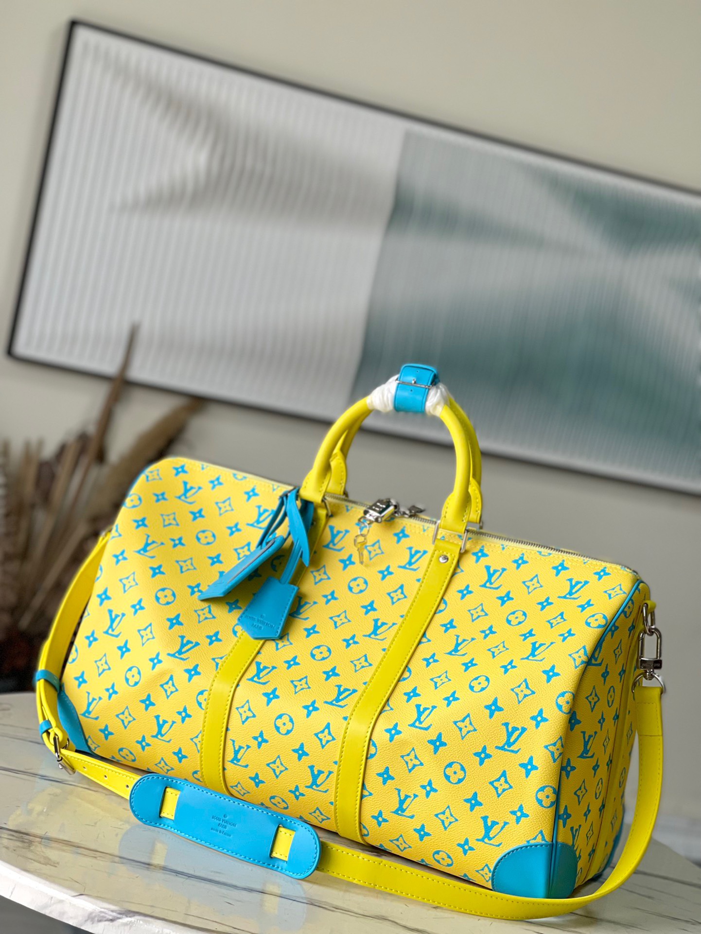z4371874536474 5140d6f60230743c0f8c719ffdbb74e4 - T&uacute;i x&aacute;ch nam Louis Vuitton Si&ecirc;u Cấp TXNLV3198