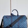 z4408871288162 1df48172ee9304b91fc2c3d7c26c2410 100x100 - Túi xách nam Louis Vuitton Siêu Cấp TXNLV3209