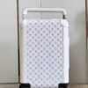 z4450828021594 da894bc28b4768f3fd15a526bdc67c50 100x100 - Vali Louis Vuitton siêu cấp VLLV3231