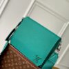 z4483950989946 b9af5f8785b15a5d730b1c00bacf5b8f 100x100 - Túi xách nam Louis Vuitton Siêu Cấp TXNLV3242