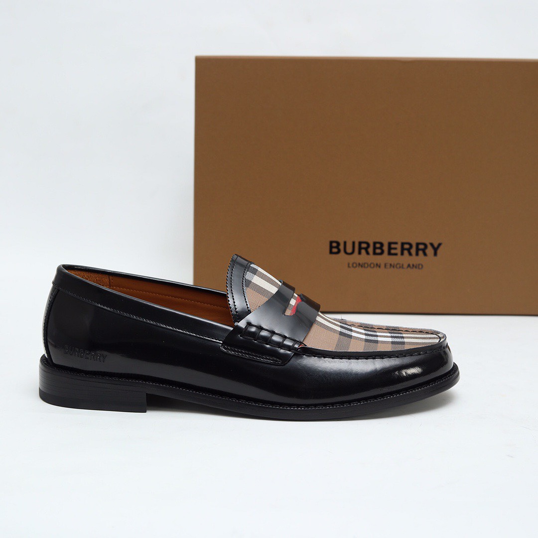 z4913882346421 8384531cd111f34e5fd7b3bfed6b1fc4 - Gi&agrave;y nam Burberry Si&ecirc;u cấp MSBB3325