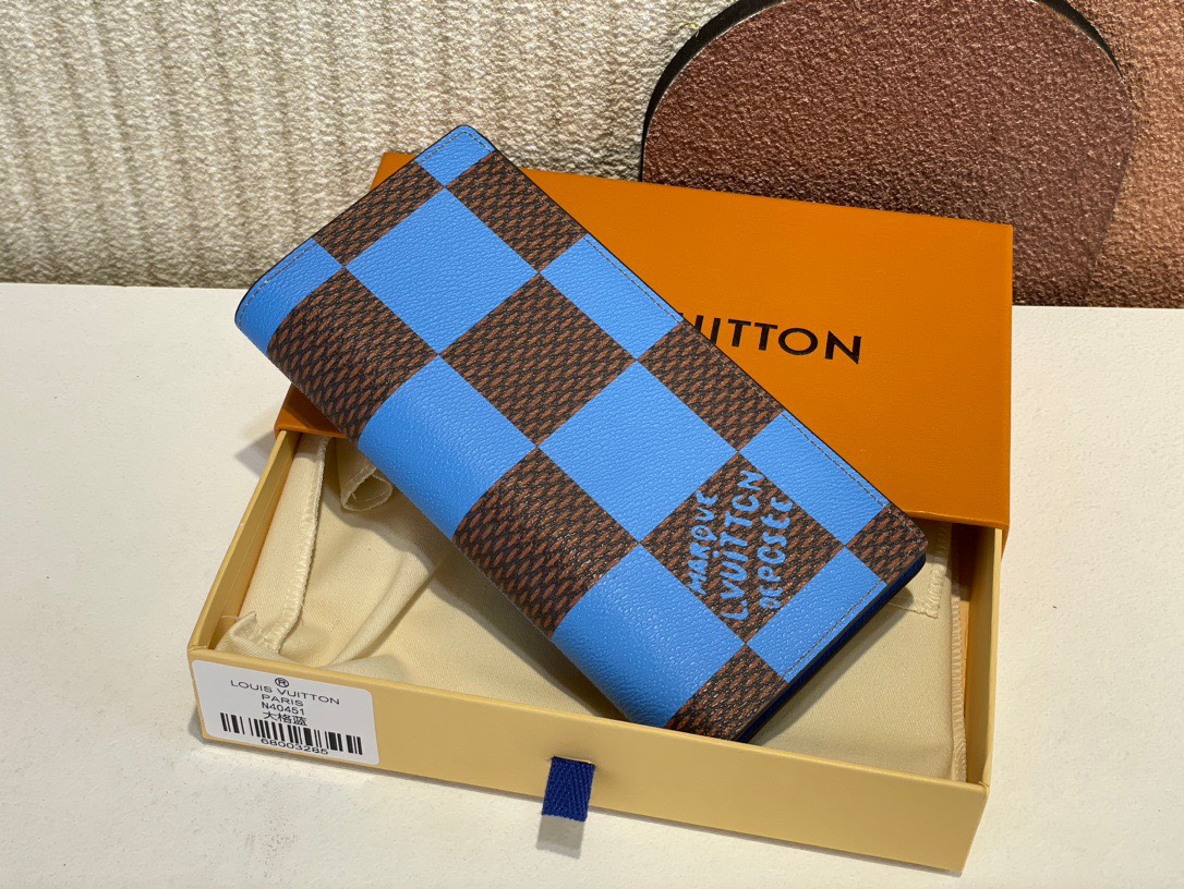 z4951125435982 d0c8b6d4662a9176709179321e9f3fdc - Ví nam Louis Vuitton Siêu Cấp TXNLV3349 z4951125435982 d0c8b6d4662a9176709179321e9f3fdc - Ví nam Louis Vuitton Siêu Cấp TXNLV3349