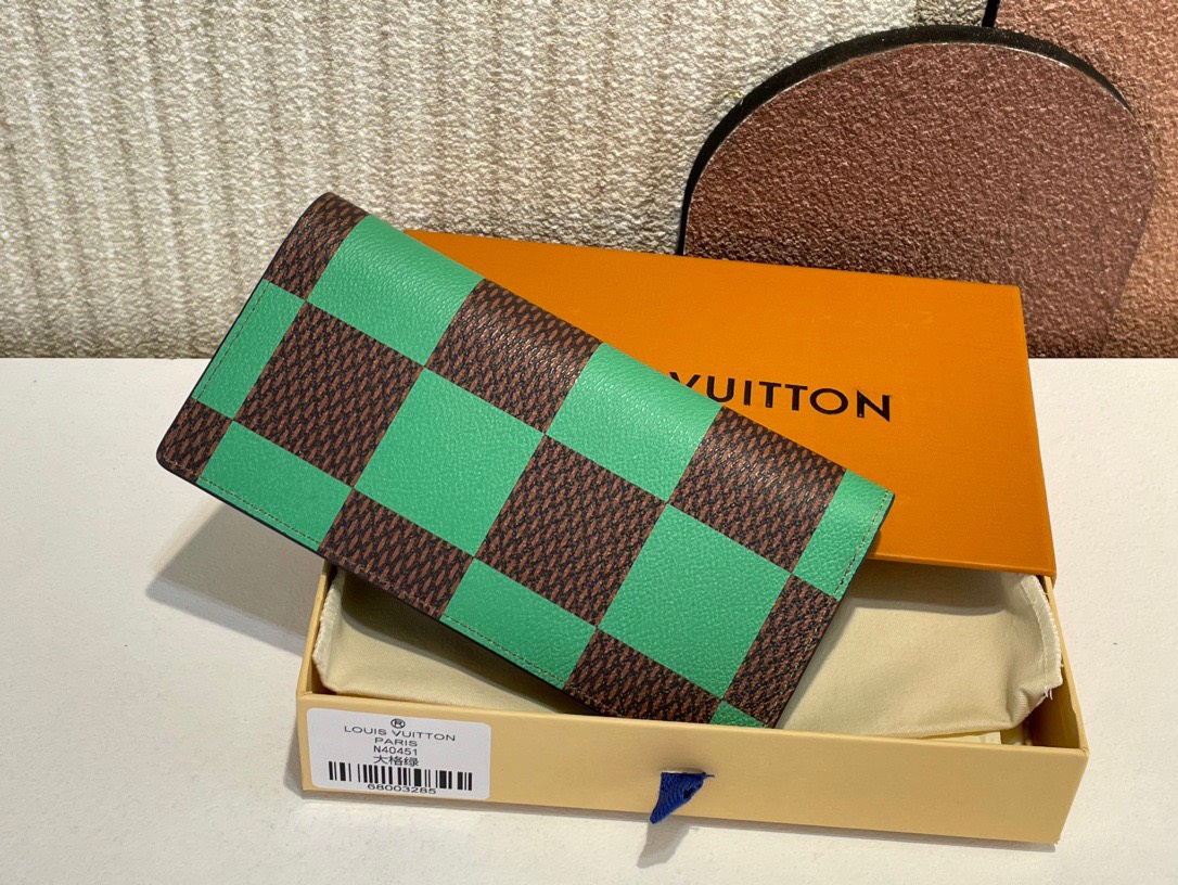 z4951125861064 3de8c7ea5da5f5a717ba00db10a171c3 - Ví nam Louis Vuitton Siêu Cấp TXNLV3350 z4951125861064 3de8c7ea5da5f5a717ba00db10a171c3 - Ví nam Louis Vuitton Siêu Cấp TXNLV3350