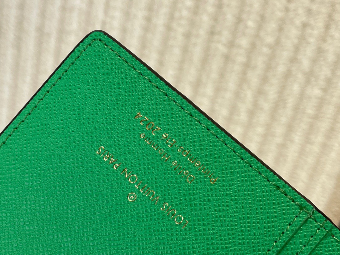 z4951125870411 584affddd8d1420ded7e5cce5ad0564f - Ví nam Louis Vuitton Siêu Cấp TXNLV3350 z4951125870411 584affddd8d1420ded7e5cce5ad0564f - Ví nam Louis Vuitton Siêu Cấp TXNLV3350